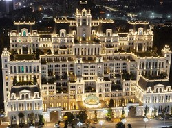 Misteri Bangunan Mewah Bergaya Eropa di Kawasan Elit China