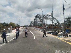 Jembatan Trisula Kademangan Blitar Dibuka Hari Ini Usai 16 Bulan Diperbaiki