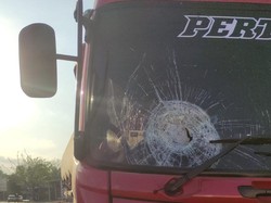 Truk Angkut BBM di Jeneponto Kerap Dilempari Batu OTK, Polisi Selidiki