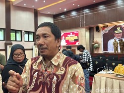 UMP Sulsel 2024 Hanya Naik Rp 49 Ribu, Buruh Singgung Kenaikan di Era SYL