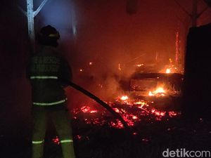 Pasar Muneng Probolinggo Terbakar