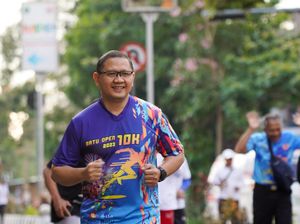 Pj Walkot Batu Lari Bareng Ribuan Peserta KWB Run, Mulai SD-Umum