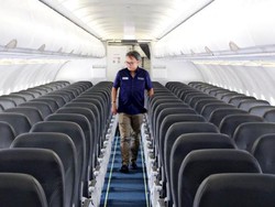 Hukum dan Tata Cara Sholat di Pesawat, Bisa Dibaca Sebelum Perjalanan