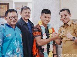 Bangga! Arip Purnama Harumkan Karawang di Kejuaraan Kano Dunia