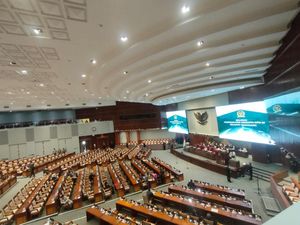 RUU Pilkada Disepakati Jadi RUU Inisiatif DPR, PKS Menolak