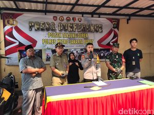 Siswa SMK di Jakbar Dibacok hingga Jatuh dari Motor, 2 Remaja Dibekuk