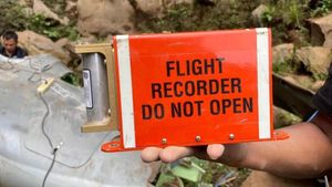 Beberapa Elemen Pesawat Super Tucano Yang Terjatuh Berhasil Divekuasi