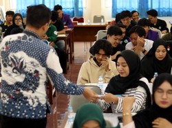 DPR Dorong Peningkatan Kuota Beasiswa Kuliah: Angka Partisipasi Kuliah Baru 14%