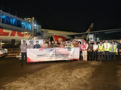 Bantuan Obat & Alat Medis dari Indonesian AID Diterbangkan ke Palestina