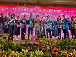 Mendes PDTT Bangga 2 Wakil Indonesia Raih Penghargaan di Singapura