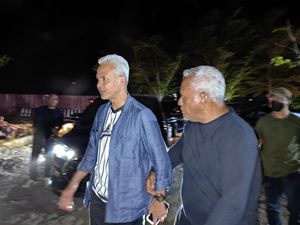 Makan Malam Bersama Ganjar di Papua, Ketua PDIP Beri Sejumlah Pesan