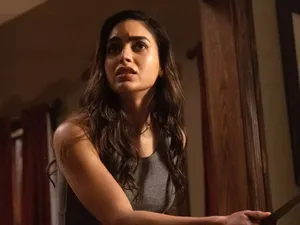 Kebangkitan Melissa Barrera Seusai Dipecat dari Scream Kebangkitan Melissa Barrera Seusai Dipecat dari Scream