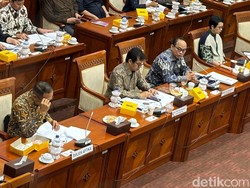 Revisi UU ITE, Menkominfo Ungkap Daftar Pasal yang Dirombak