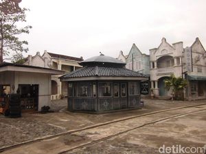 Merasakan Suasana Syuting Film Zaman Kolonial di Studio Alam Gamplong