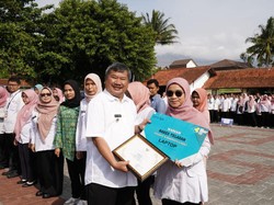 Peringati HKN, Bupati Apresiasi Prestasi Garut Atasi Masalah Kesehatan