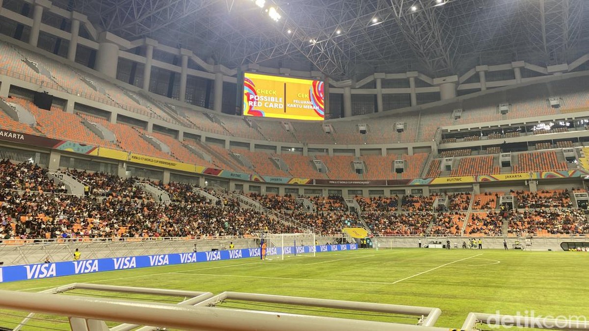 Ada 12 ribu penonton hadiri laga Prancis vs Senegal di Babak 16 Besar Piala Dunia U-17 2023 (Resha Pratama/detikSport)