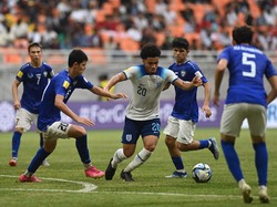 Singkirkan Inggris, Uzbekistan: Karena Allah