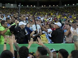 Detik-detik Suporter Laga Brasil Vs Argentina Ricuh