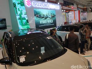 Andalkan Hybrid, Suzuki Targetkan 150 SPK di GIIAS Bandung 2023 Andalkan Hybrid, Suzuki Targetkan 150 SPK di GIIAS Bandung 2023