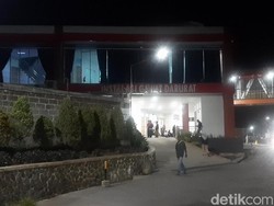 Rebutan Lolipop, Pelajar di Tasikmalaya Adu Jotos hingga Masuk IGD