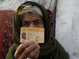 Upaya Pakistan Berantas Migran Ilegal Asal Afghanistan