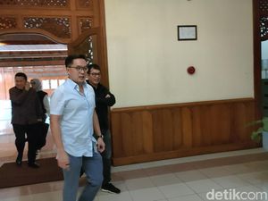 Gibran Ajak Makan Siang Wishnutama-Boy Thohir di Solo Safari, Bahas Apa? Gibran Ajak Makan Siang Wishnutama-Boy Thohir di Solo Safari, Bahas Apa?
