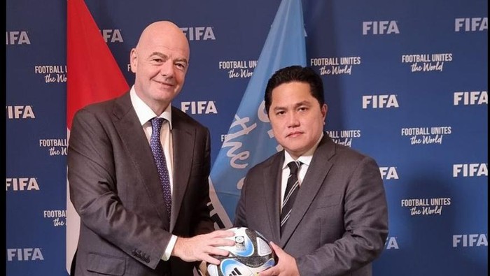 Gianni Infantino dan Erick Thohir