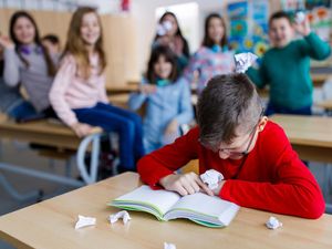 Saat Kata Jadi Luka, Setop Perundungan Verbal!