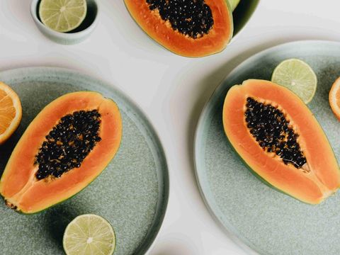 Jus pepaya, wortel, dan jeruk nipis/Foto: Pexels/Alleksana