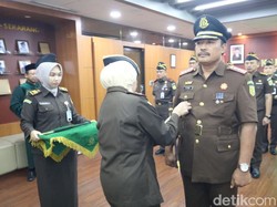 Kajati Jatim Lantik Pengganti Kajari Bondowoso Usai OTT KPK