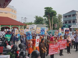 Ratusan Orang Kampanyekan Setop Kekerasan pada Anak dan Wanita di Klaten