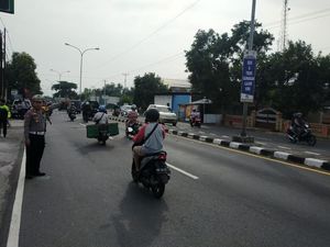 Kecelakaan Motor Vs Truk di Jalan Solo-Semarang Boyolali, 1 Orang Tewas Kecelakaan Motor Vs Truk di Jalan Solo-Semarang Boyolali, 1 Orang Tewas