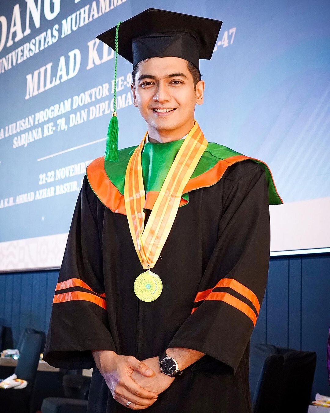 Momen Wisuda Teuku Ryan