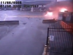 Ngeri! Mobil Meledak di Dekat Air Terjun Niagara, 2 Orang Tewas