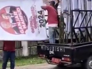 Viral Pemasangan Baliho Ganjar-Mahfud Pakai Mobil Pelat Merah, Ini Kata TPN