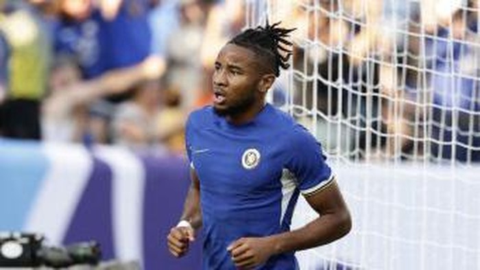 PHILADELPHIA, PENNSYLVANIA - JULY 22: Christopher Nkunku #45 of Chelsea celebrates a goal during the first half of the pre season friendly match against the Brighton & Hove Albion at Lincoln Financial Field on July 22, 2023 in Philadelphia, Pennsylvania.   Adam Hunger/Getty Images/AFP (Photo by Adam Hunger / GETTY IMAGES NORTH AMERICA / Getty Images via AFP)