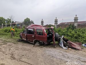 Sederet Fakta Kecelakaan Horor di Mijen Demak Tewaskan 5 Orang Sederet Fakta Kecelakaan Horor di Mijen Demak Tewaskan 5 Orang