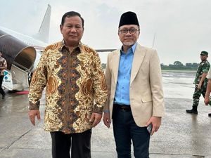 Zulhas Dampingi Prabowo Hadiri Dialog Terbuka Muhammadiyah di Surabaya