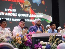 Selawatan Bareng Gibran, Zulhas Berdoa untuk Palestina-Pemilu 2024 Damai