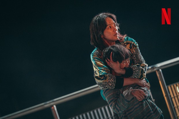 Park Gyu Young di Drama Sweet Home 2 / Foto : x.com/Netflixkcontent Park Gyu Young di Drama Sweet Home 2 / Foto : x.com/Netflixkcontent