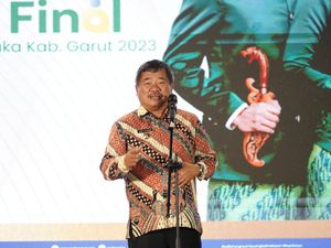 Bupati Garut Hadiri Grand Final Pasanggiri Mojang Jajaka, Ini Pemenangnya Bupati Garut Hadiri Grand Final Pasanggiri Mojang Jajaka, Ini Pemenangnya