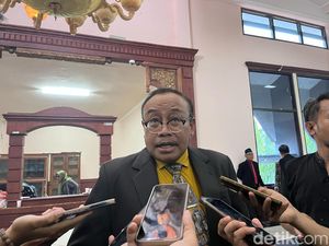 Pj Gubernur NTB Dicecar 15 Pertanyaan Saat Diperiksa KPK Pj Gubernur NTB Dicecar 15 Pertanyaan Saat Diperiksa KPK