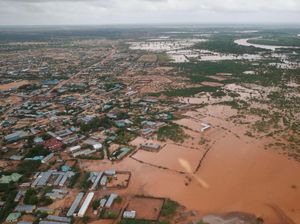 Penampakan Banjir Terjang Kenya, 13 Orang Tewas