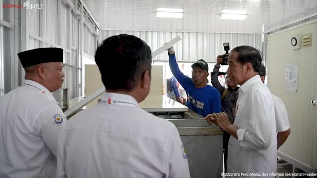 Presiden Jokowi Resmikan Kampung Nelayan Modern, Biak Numfor, 23 November 2023. (Tangkapan Layar Youtube)