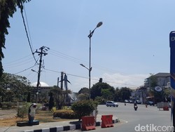 Jalan Remang-remang yang Dikeluhkan di Pangandaran