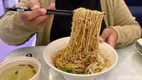 Waspada! Makan Mie Terlalu Sering Bisa Ganggu Metabolisme Tubuh Waspada! Makan Mie Terlalu Sering Bisa Ganggu Metabolisme Tubuh