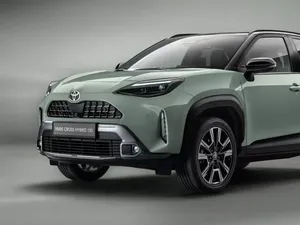 Toyota Yaris Cross 2024 Meluncur di Eropa, Tenaga Meningkat Toyota Yaris Cross 2024 Meluncur di Eropa, Tenaga Meningkat