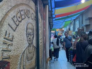 Mengunjungi Pasar Tertua Bandung yang Artsy