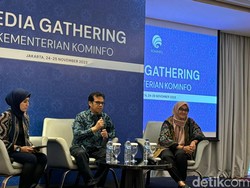 Surat Edaran Etika Pakai AI Kominfo Antisipasi Pemilu 2024?
