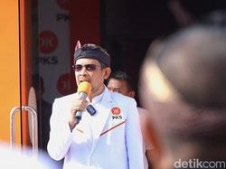Wakil Ketua DPRD Yek Agil Jadi Kapten Tim Kampanye AMIN di NTB